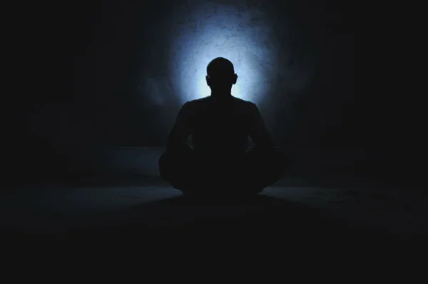 When To Look At The Light