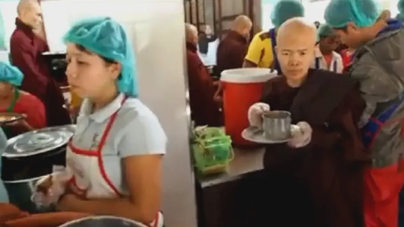 image from Getting Alms At Pa-Auk